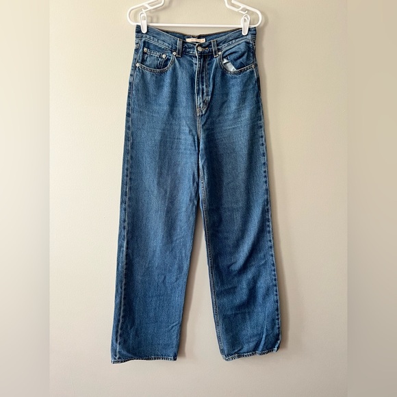 Levi's Denim - Levi’s Women’s High Loose Medium Wash Wide Leg Jeans Size 27